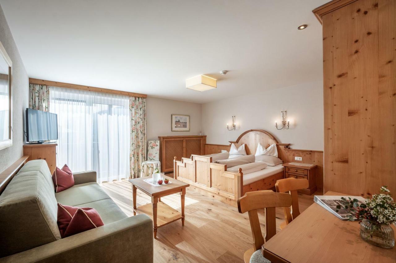Hotel Garni Tirolerhof Hopfgarten im Brixental Luaran gambar