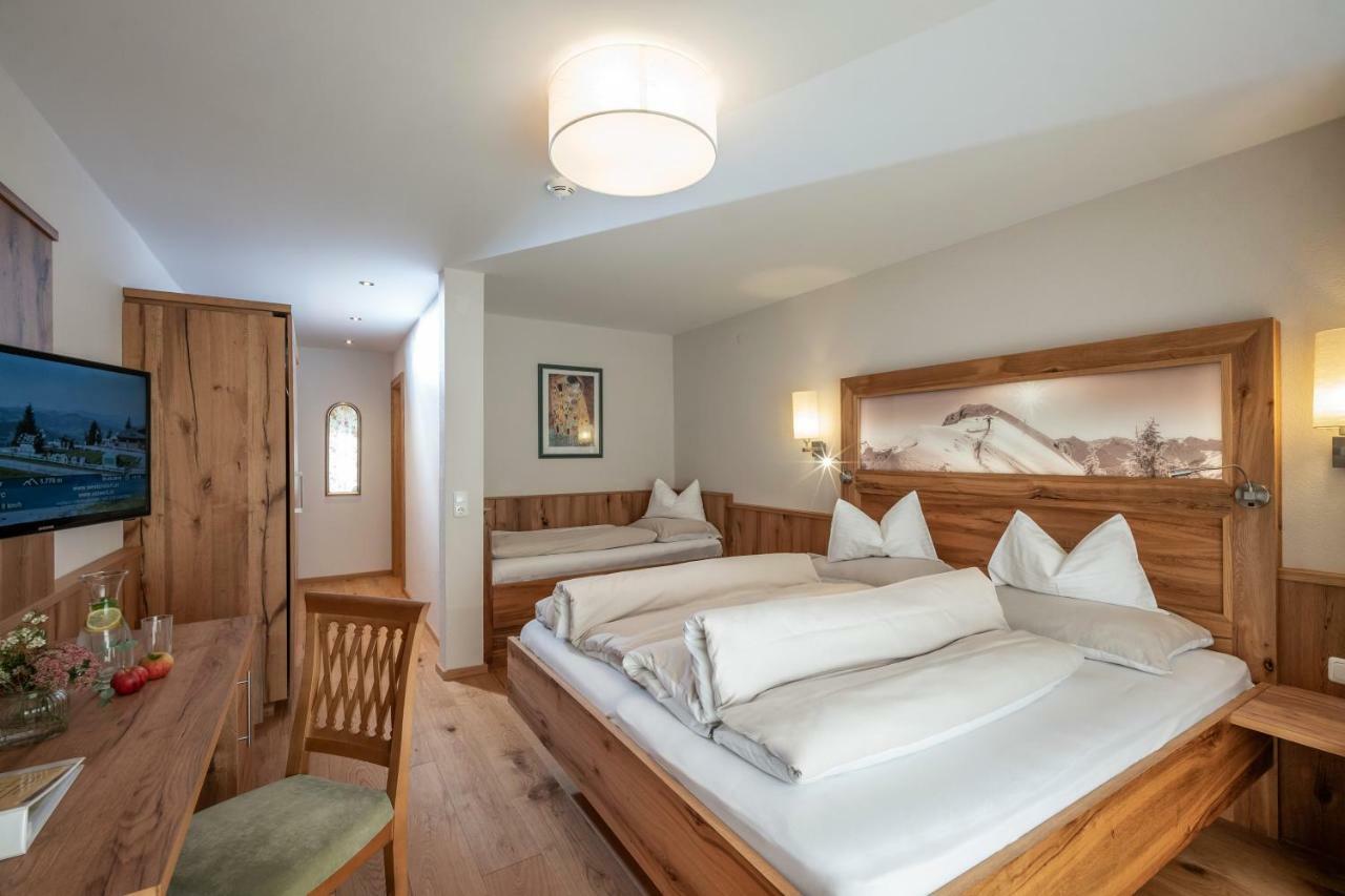 Hotel Garni Tirolerhof Hopfgarten im Brixental Luaran gambar