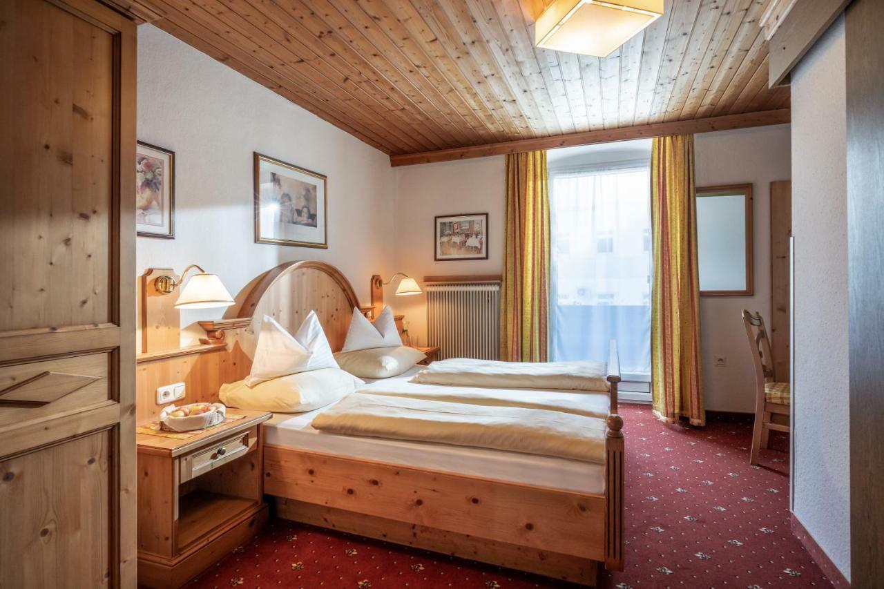Hotel Garni Tirolerhof Hopfgarten im Brixental Luaran gambar
