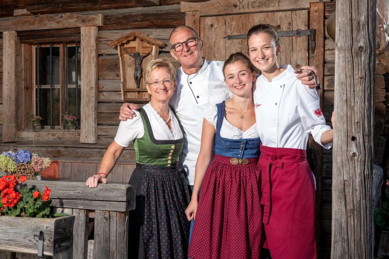 Hotel Garni Tirolerhof Hopfgarten im Brixental Luaran gambar